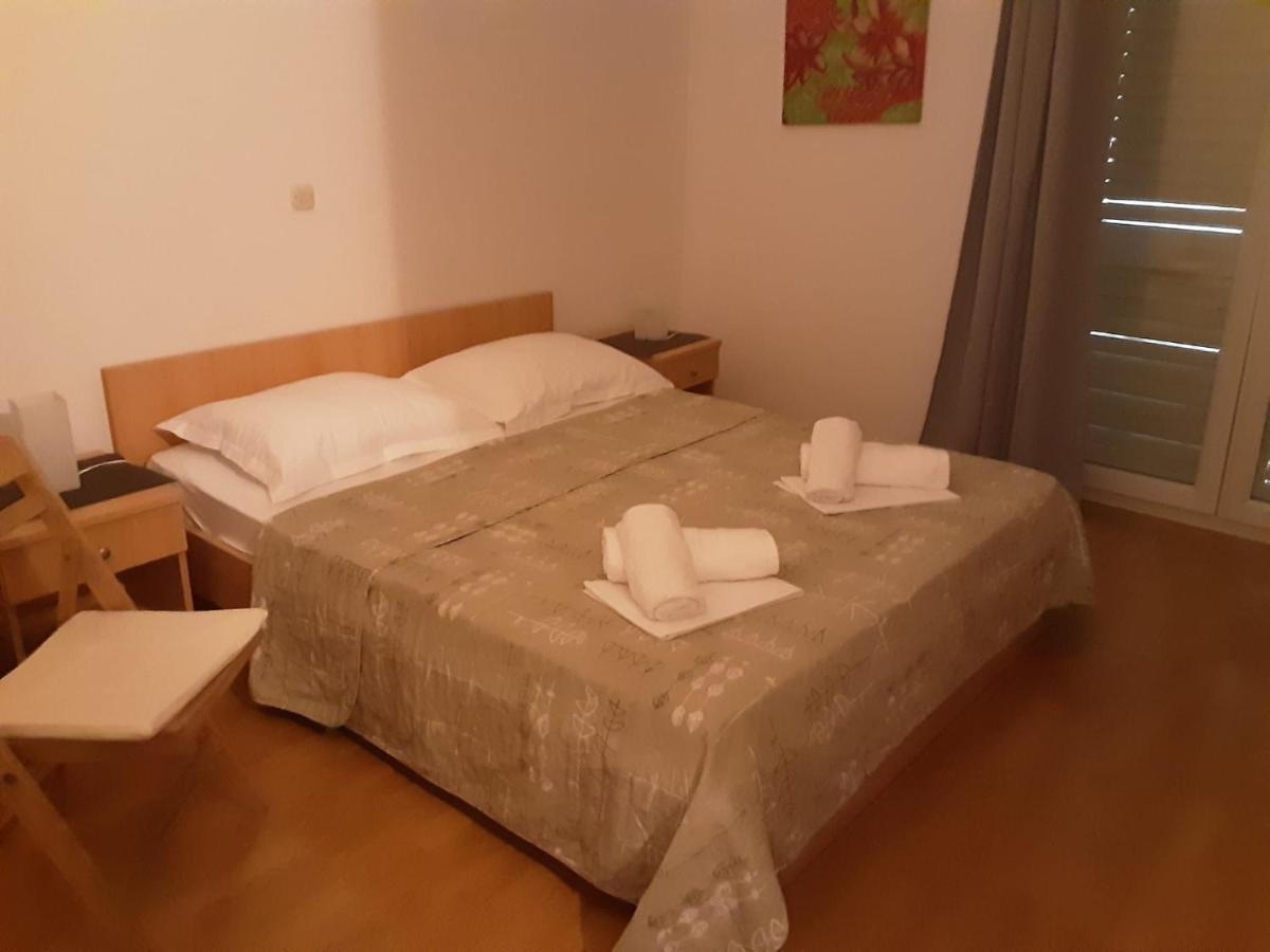 Zvonko *